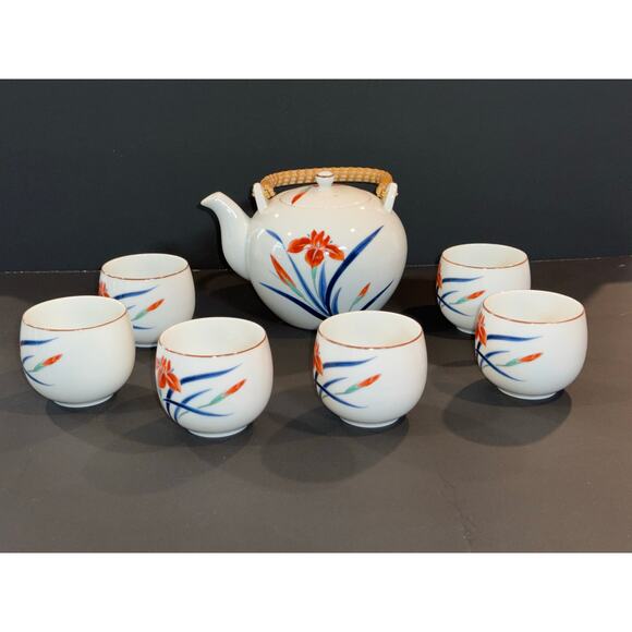 Vintage Japanese Arita-yaki Porcelain Tea Set-Kettle & 6 Handless Tea Cups - Picture 1 of 8
